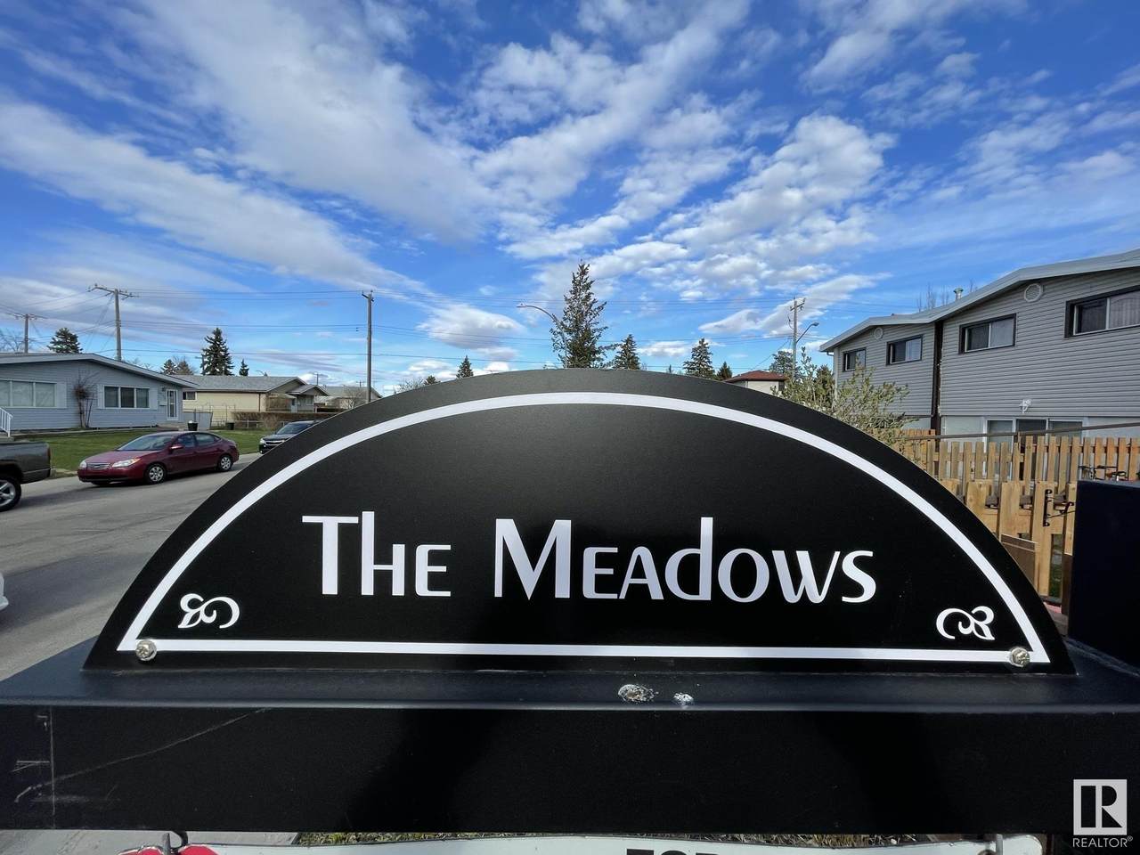 F 16409 89 Avenue - Photo 1