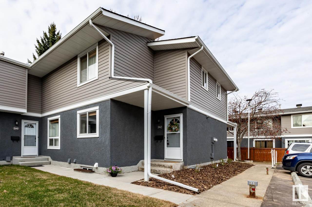 582 Lakewood Road - Photo 1