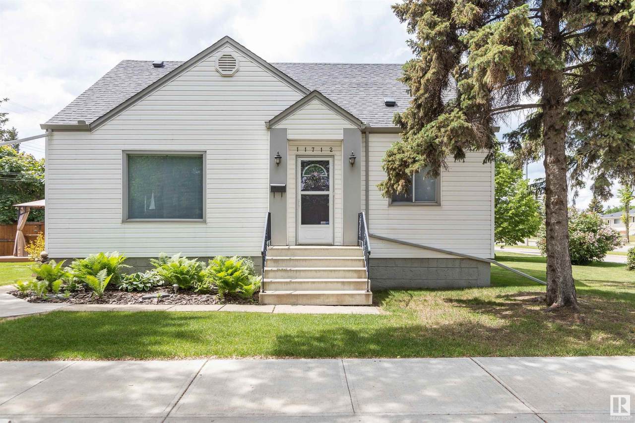 11712 139 Street - Photo 1