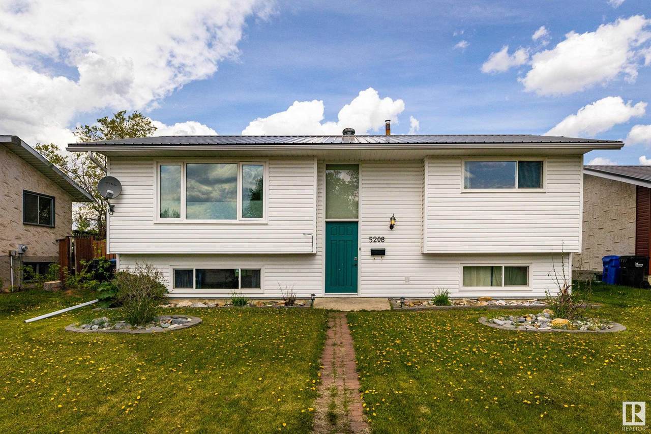 5208 50 Avenue - Photo 1