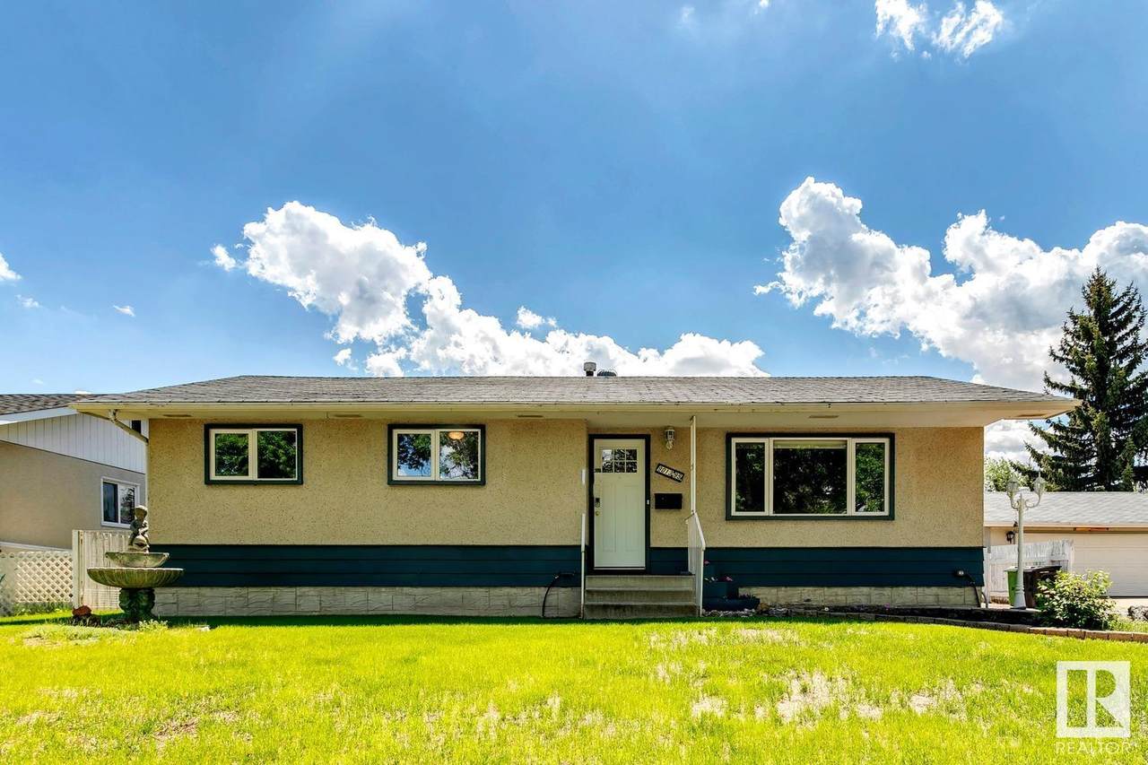 9013 95 Avenue - Photo 1