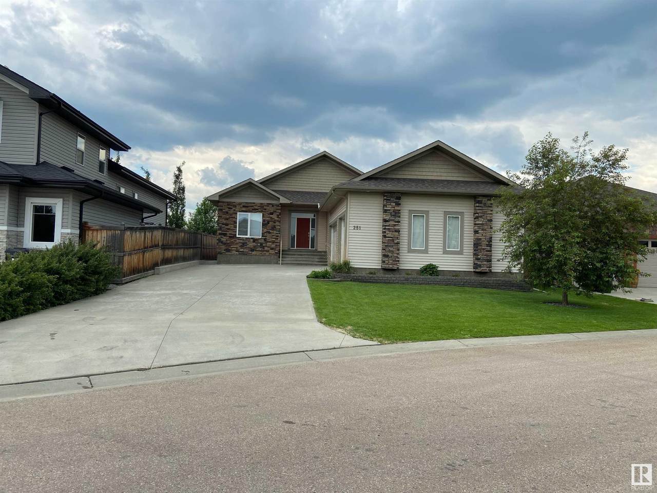 251 Ravine Drive - Photo 1