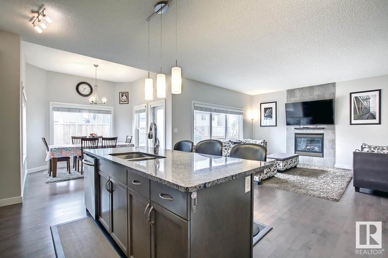 2217 Calhoun Link - Photo 1