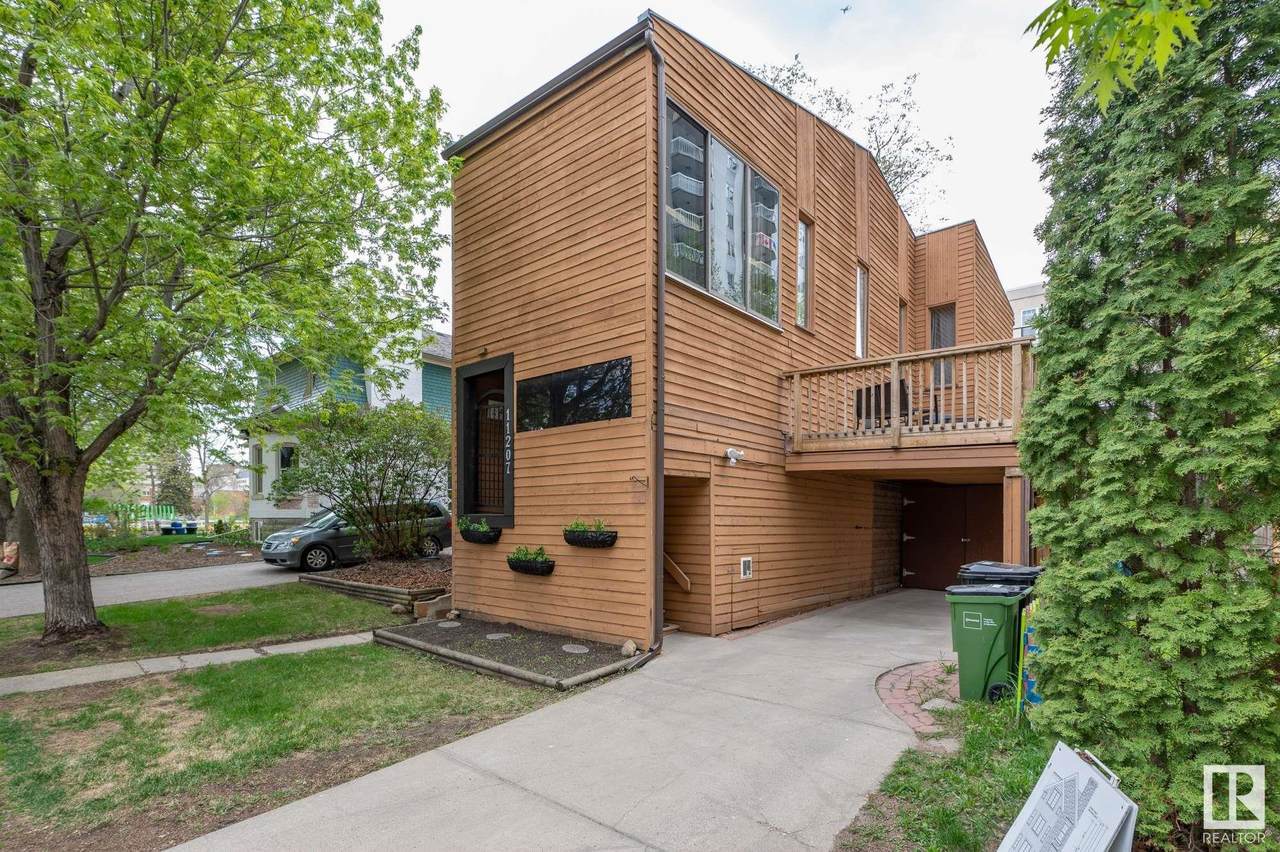 11207 99 Avenue - Photo 1