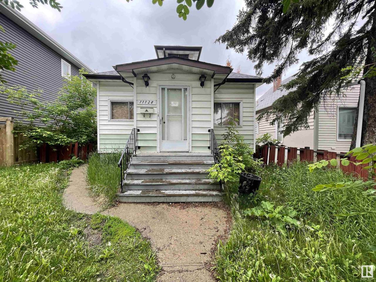 11128 95A Street - Photo 1