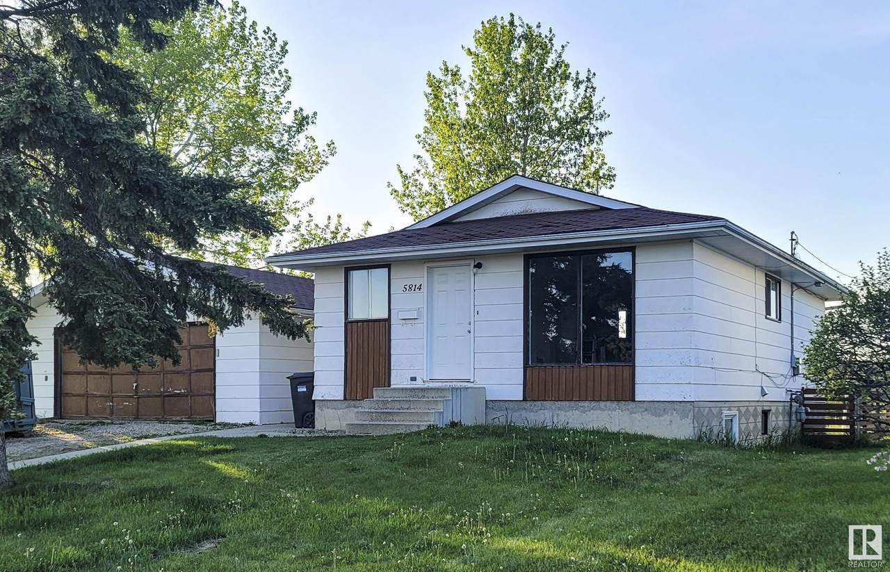5814 52 Avenue - Photo 1
