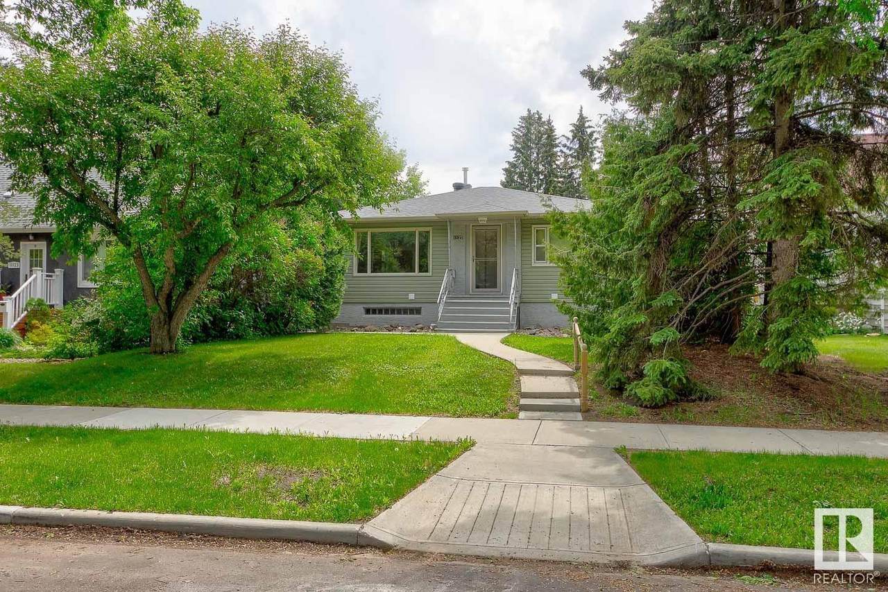 11127 62 Avenue - Photo 1