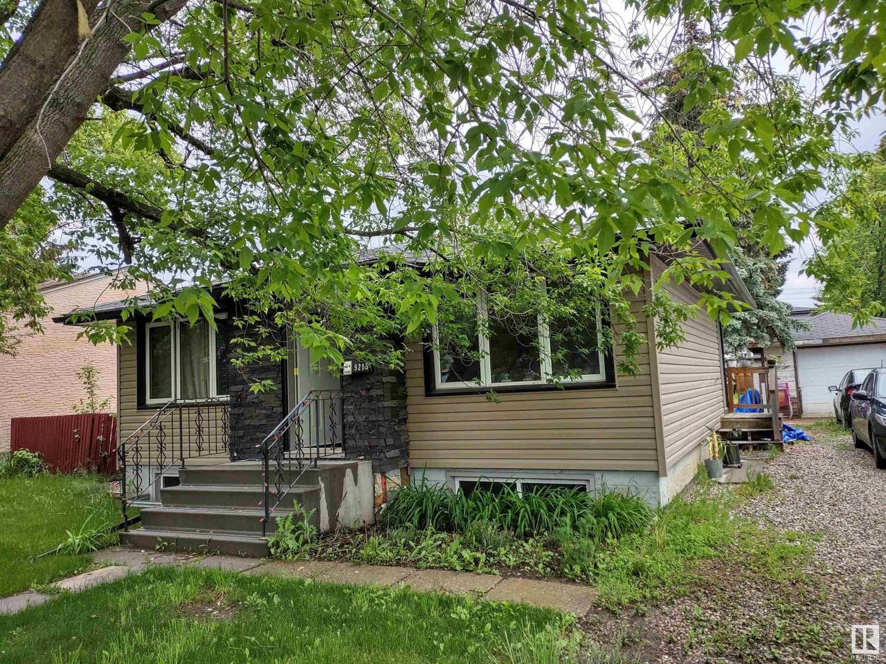 9215 151 Street - Photo 1