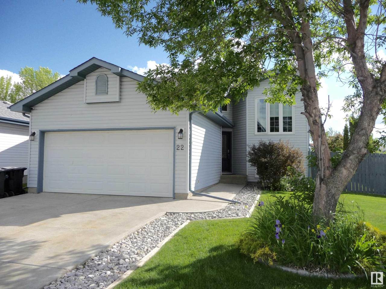 22 Dorian Way - Photo 1