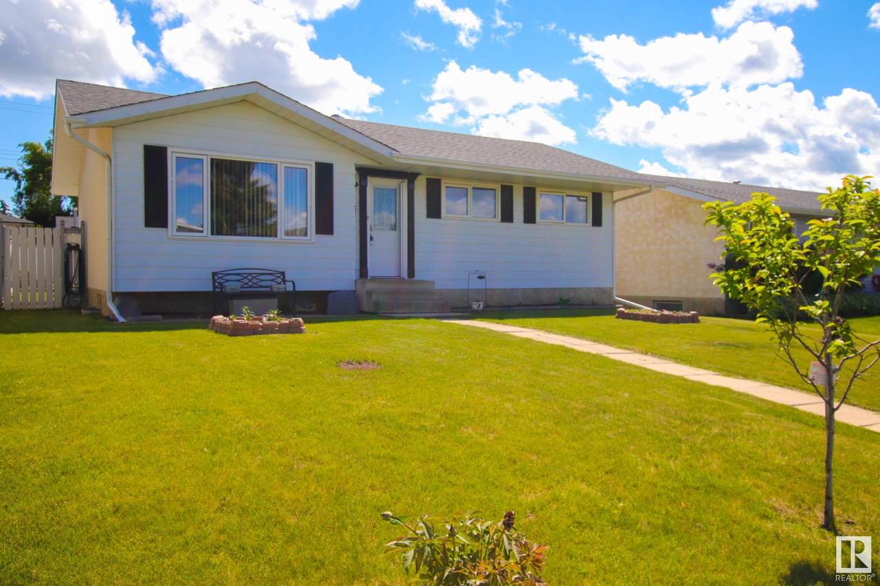 70 Belleville Avenue - Photo 1