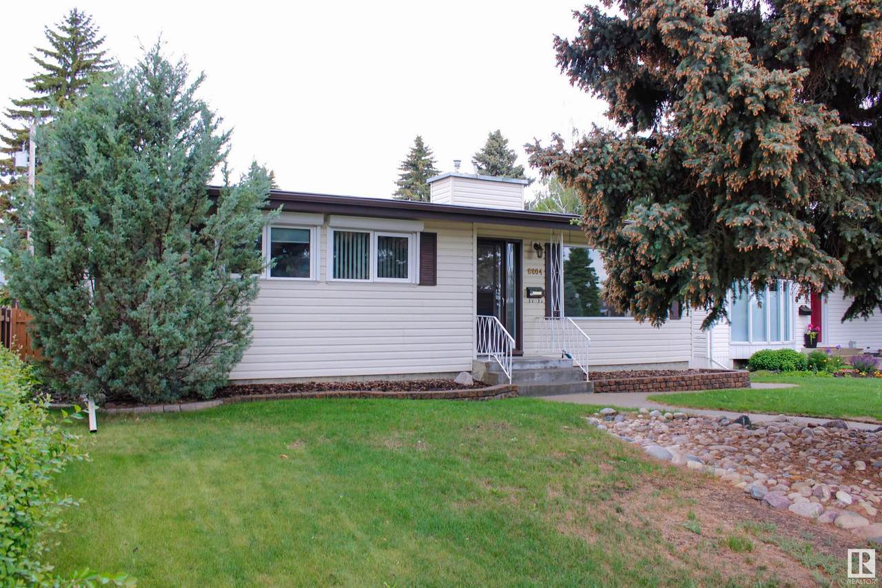 8804 62 Street - Photo 1