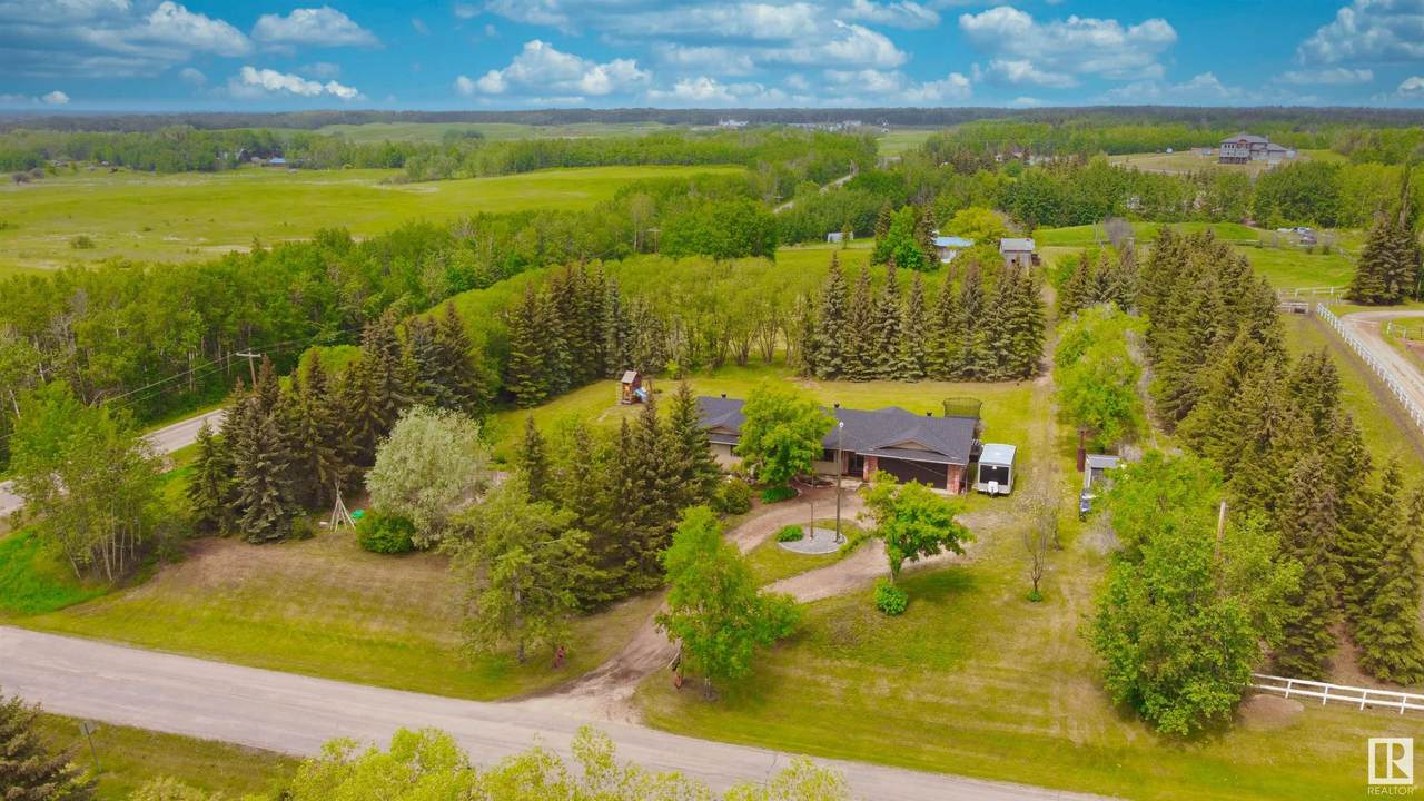 2 51149 RGE RD 231 - Photo 1