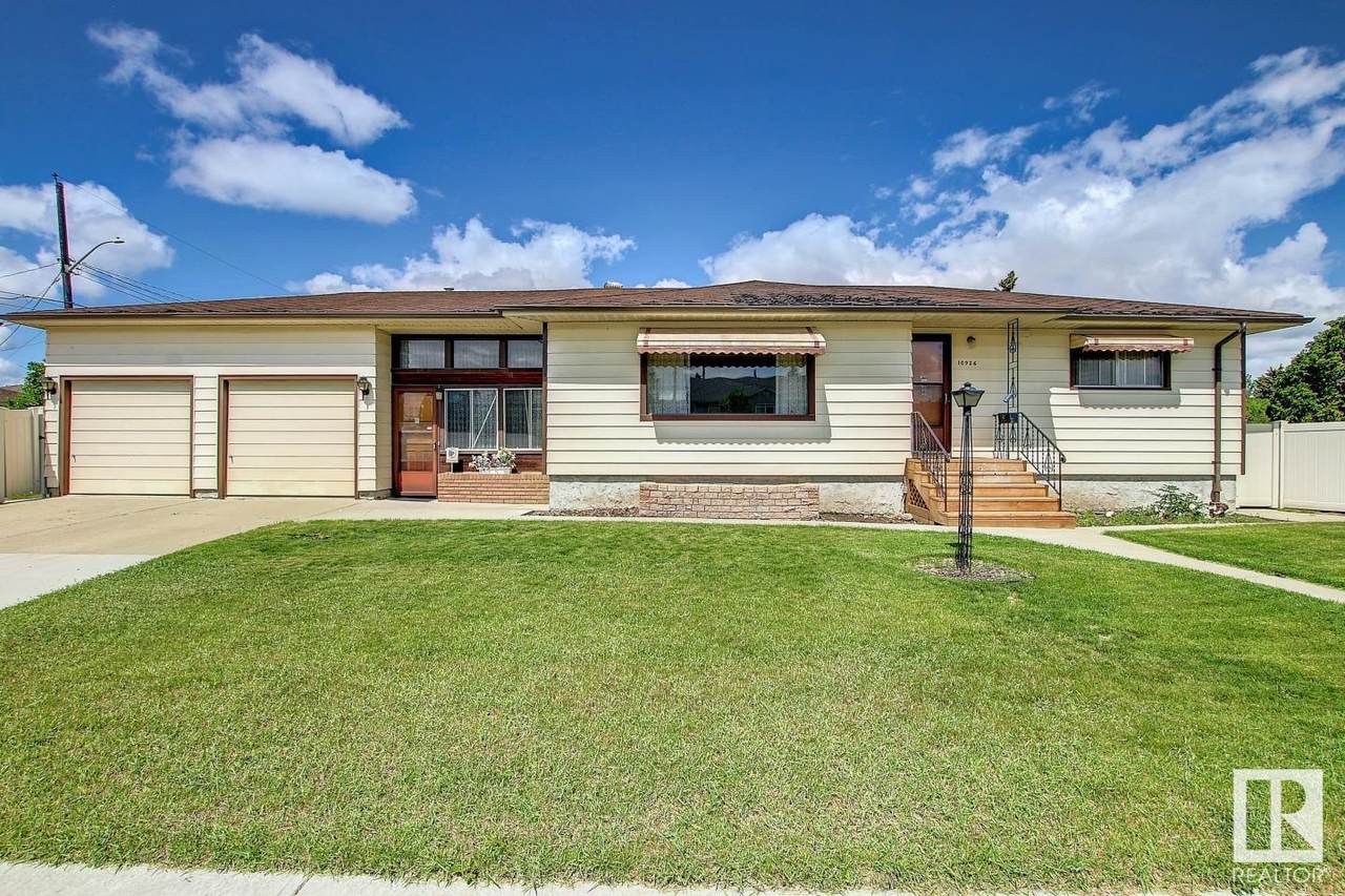10926 134A Avenue - Photo 1