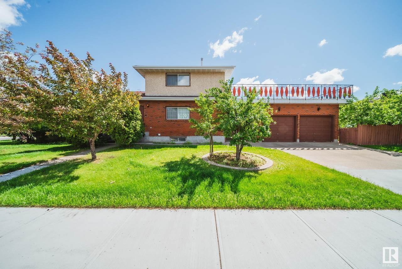 9803 159 Avenue - Photo 1