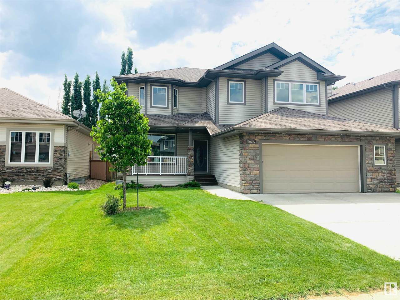20727 89 Avenue - Photo 1