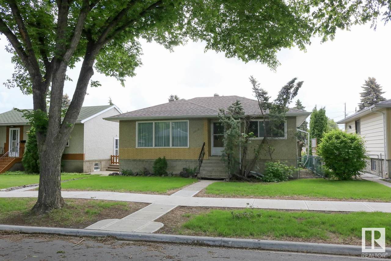 11915 51 Street - Photo 1