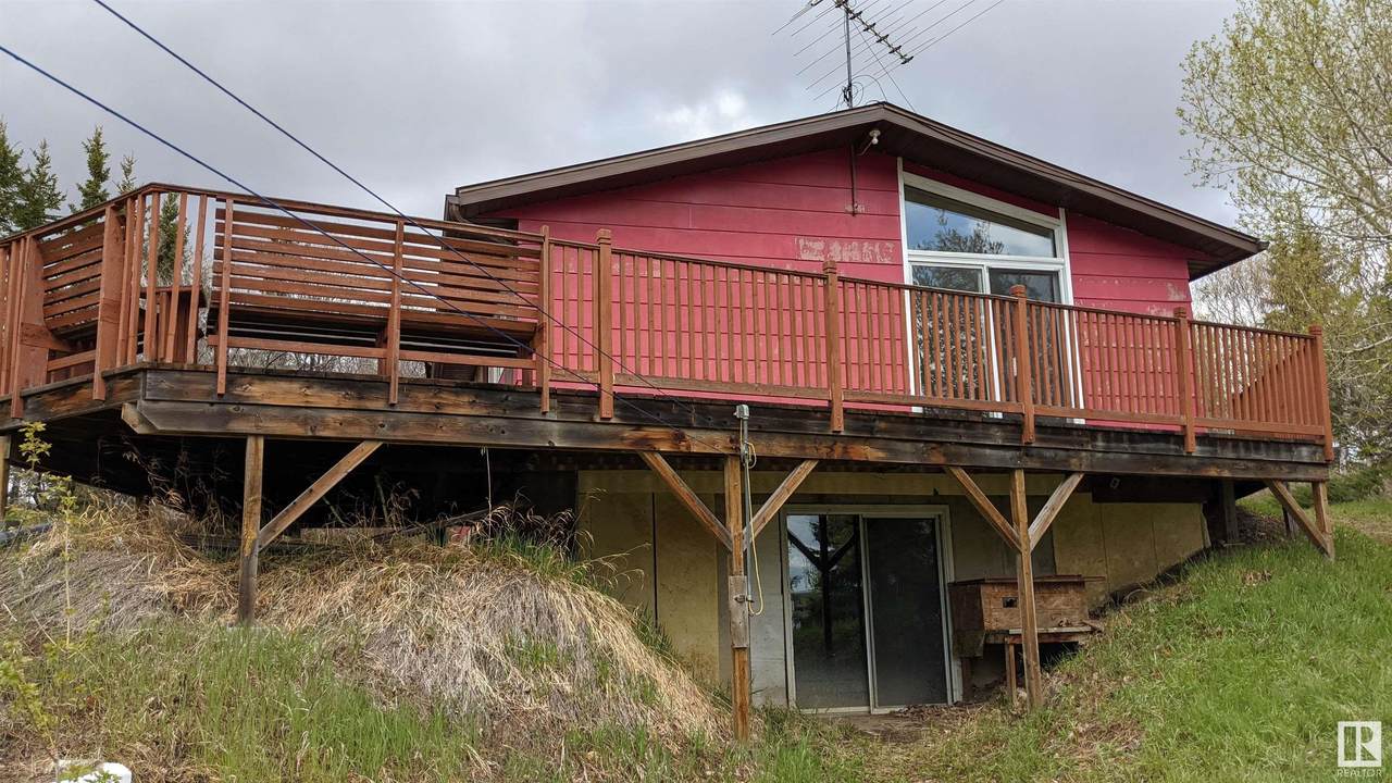115 Sandy Beach Avenue - Photo 1