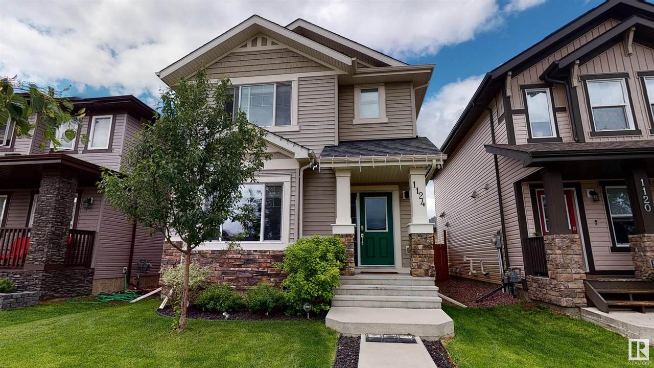 1124 161 Street - Photo 1