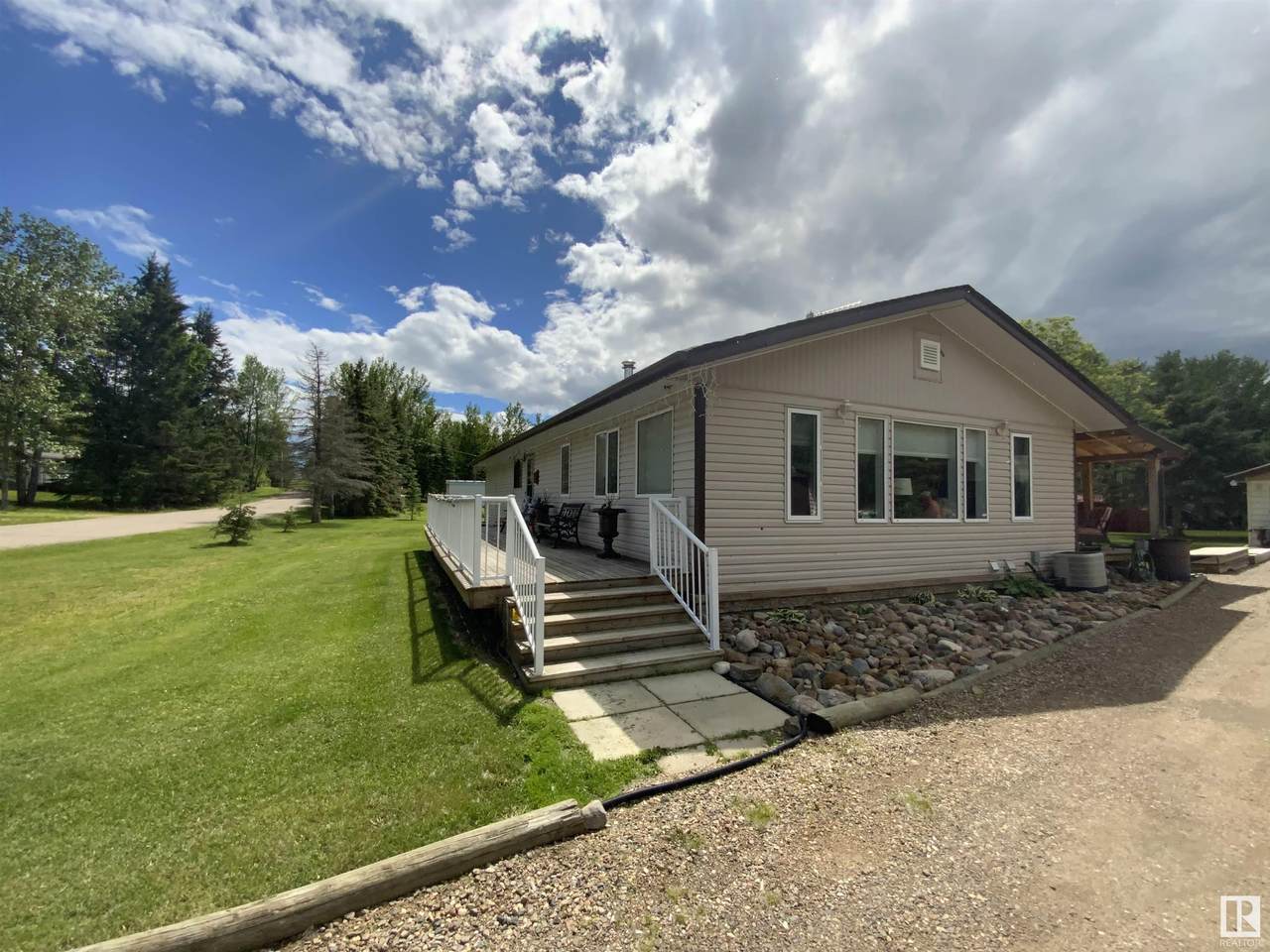 213-11502 Twp Rd 604 - Photo 1