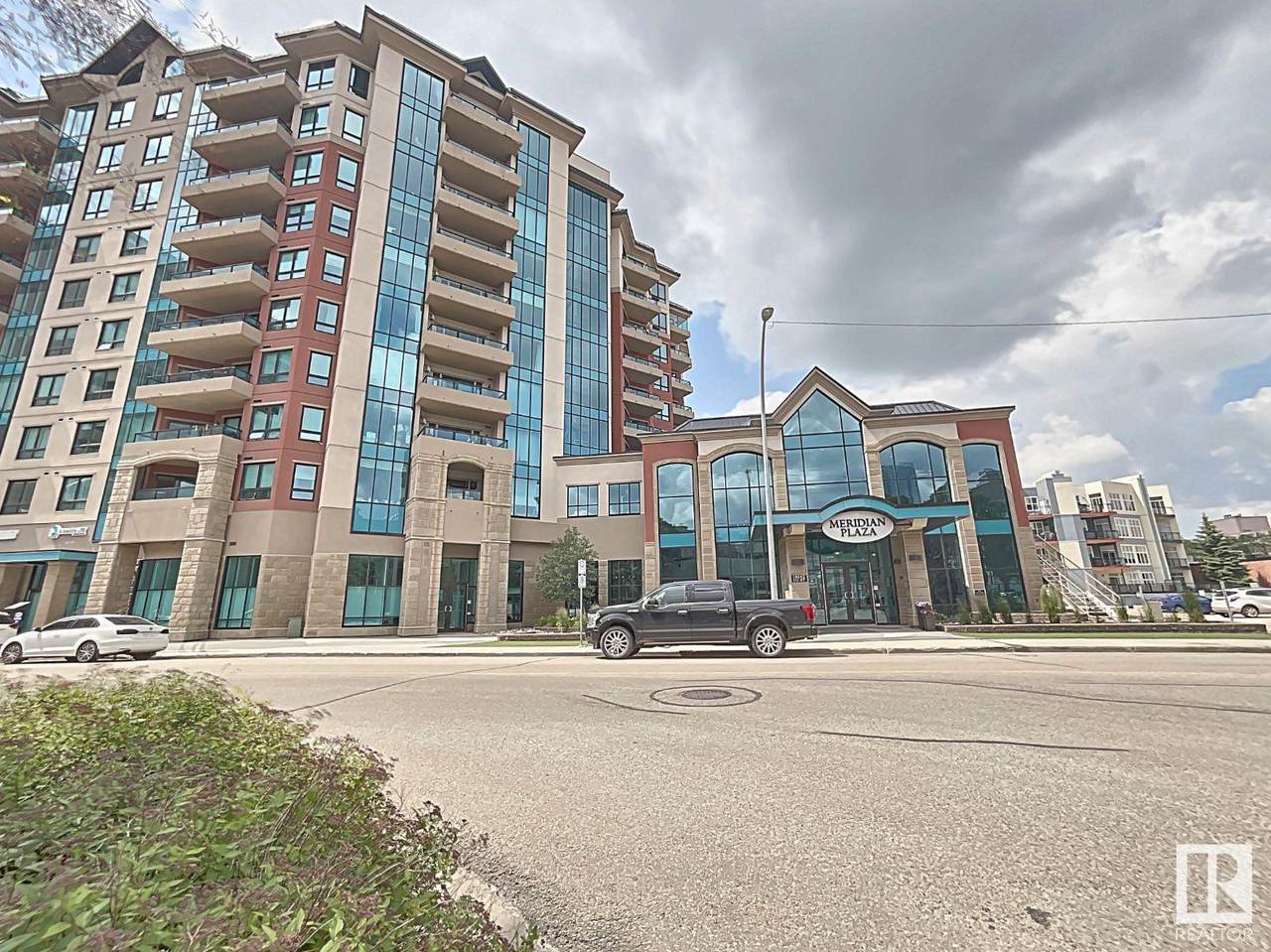 207 10142 111 Street - Photo 1