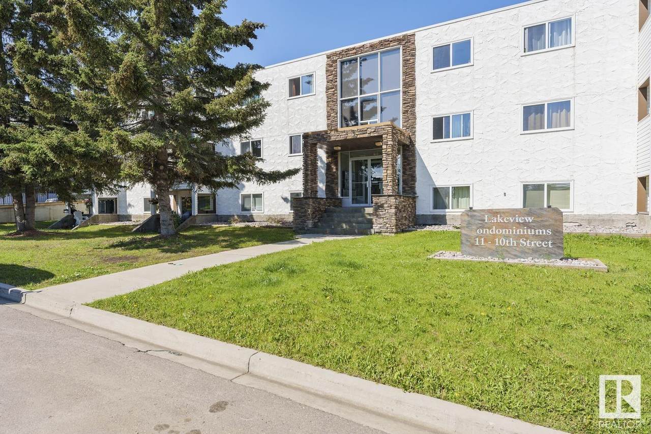 105 911 10 Street - Photo 1