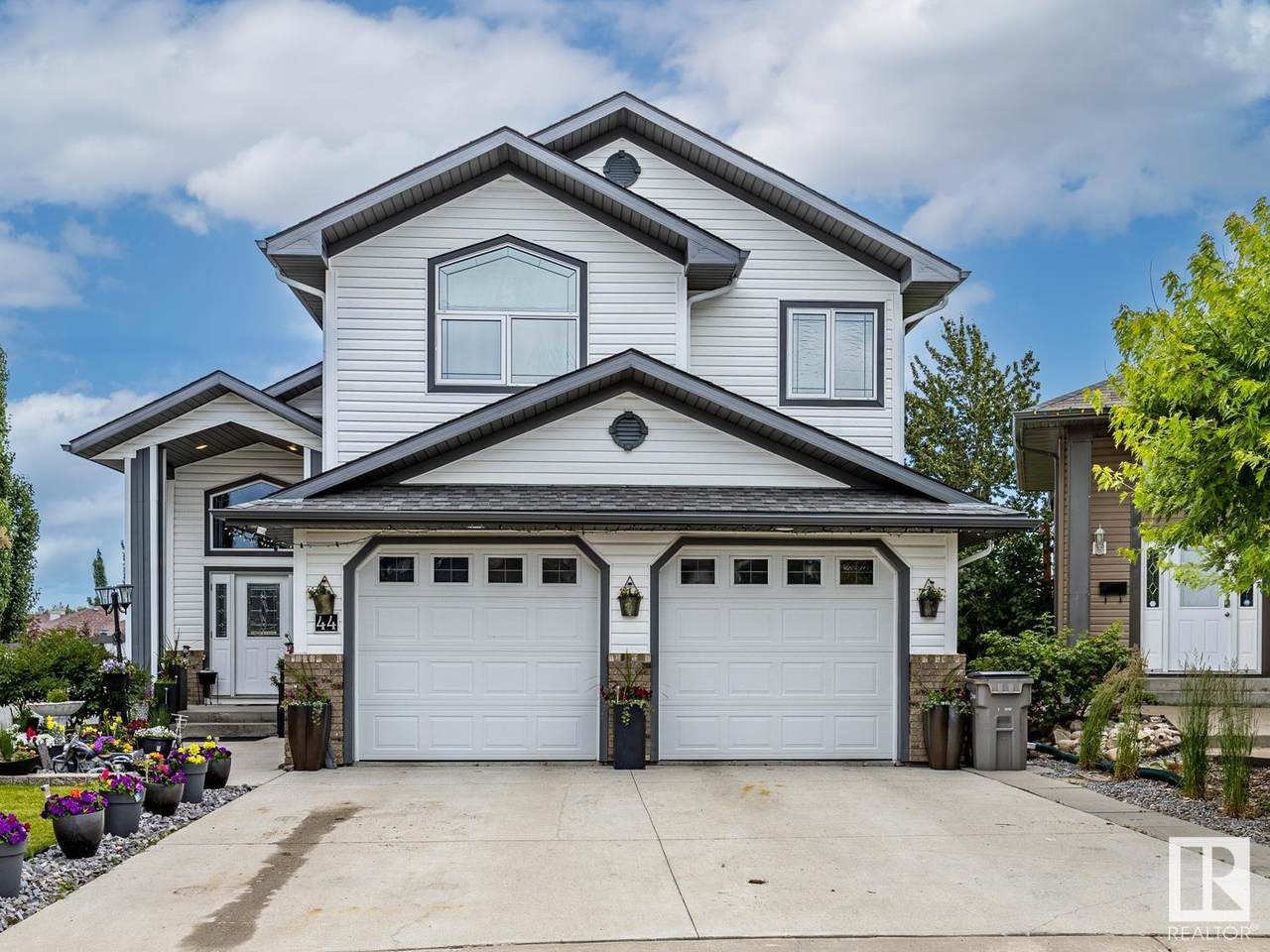 44 Willowby Close - Photo 1
