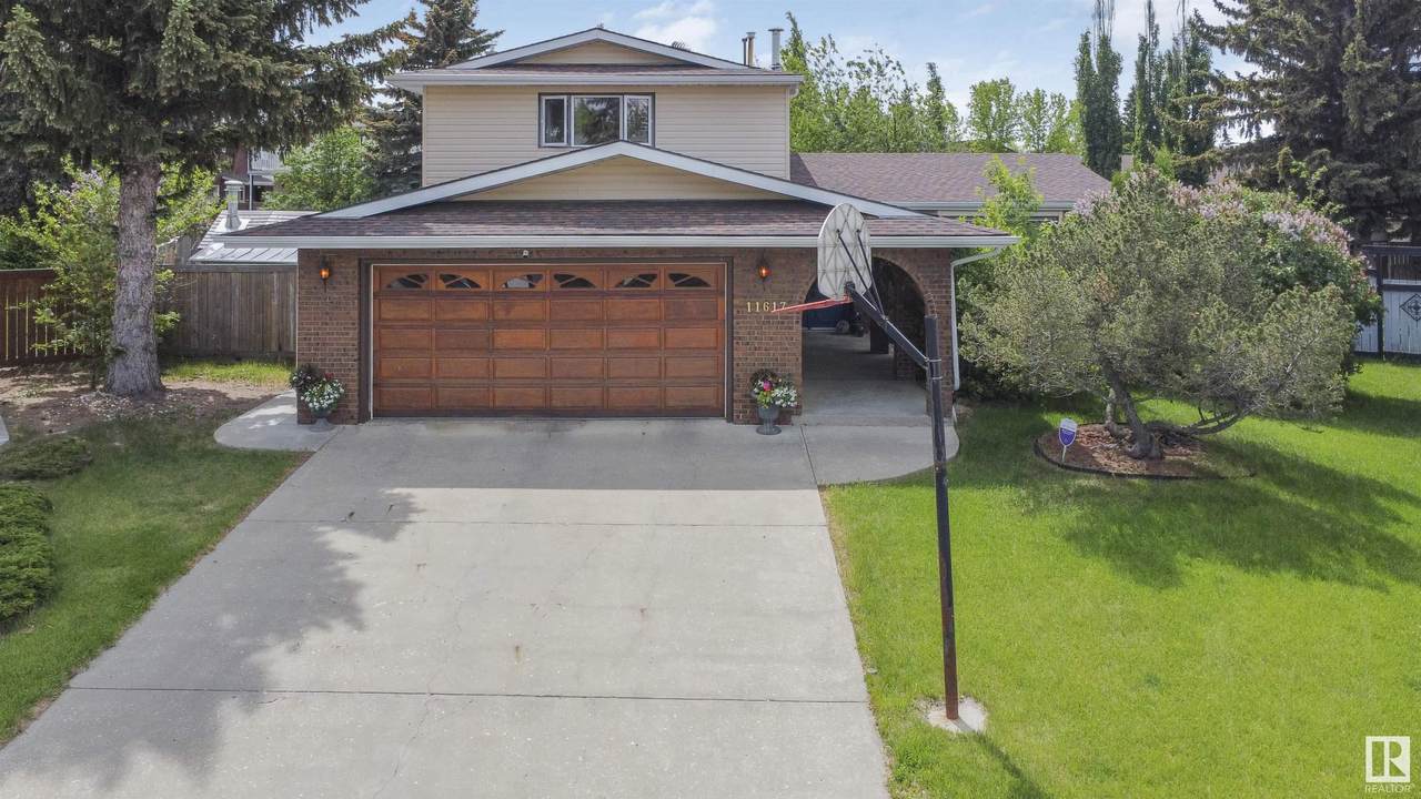 11617 26 Avenue - Photo 1