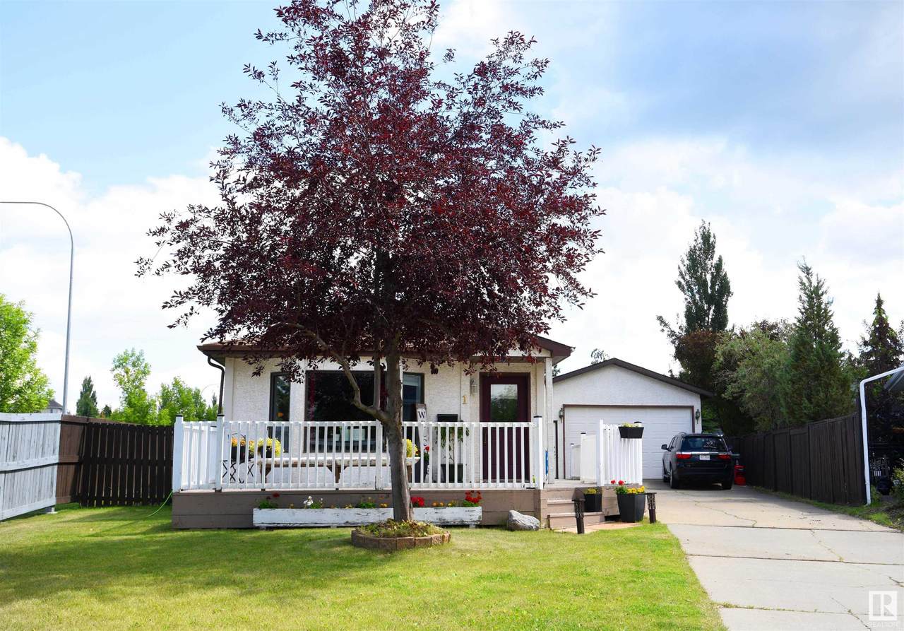 1 Deacon Drive - Photo 1