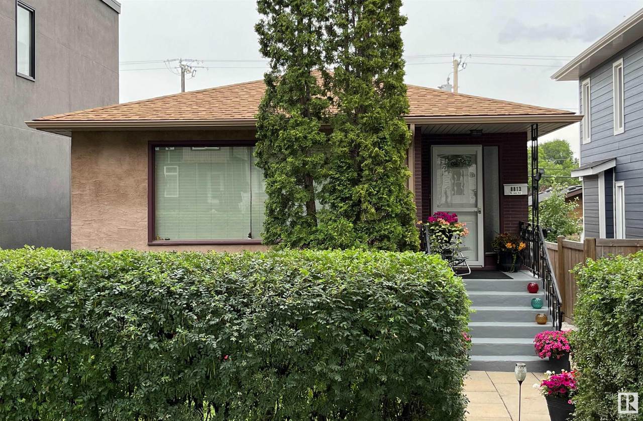 8813 93 Street - Photo 1