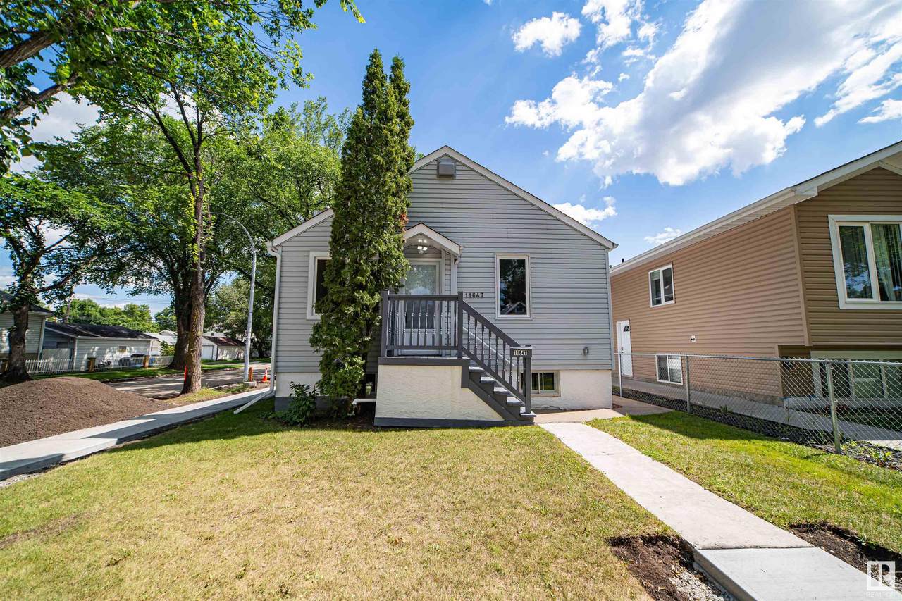 11647 94 Street - Photo 1