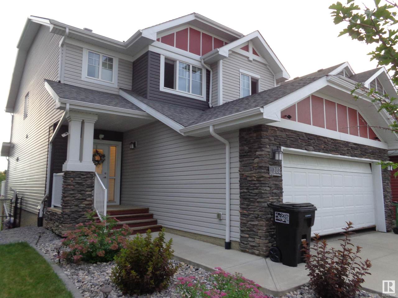 2132 Blue Jay Point(E) - Photo 1