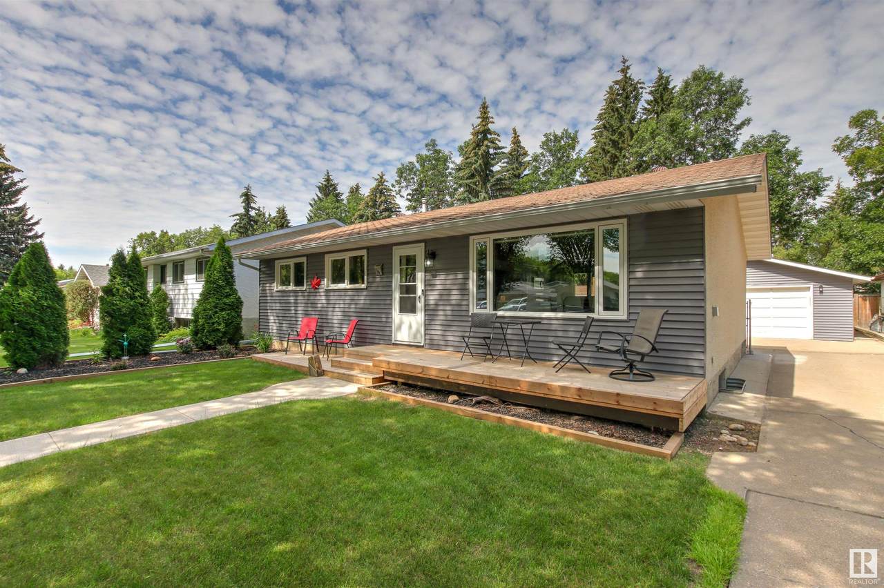 16 Fleetwood Crescent - Photo 1