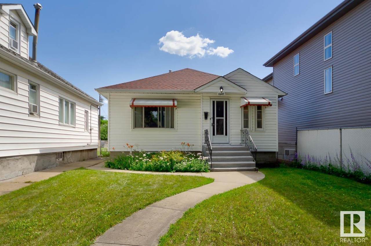 11507 88 Street - Photo 1