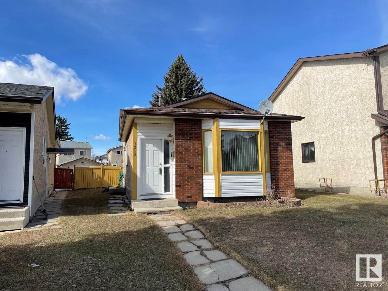 7328 183B Street - Photo 1