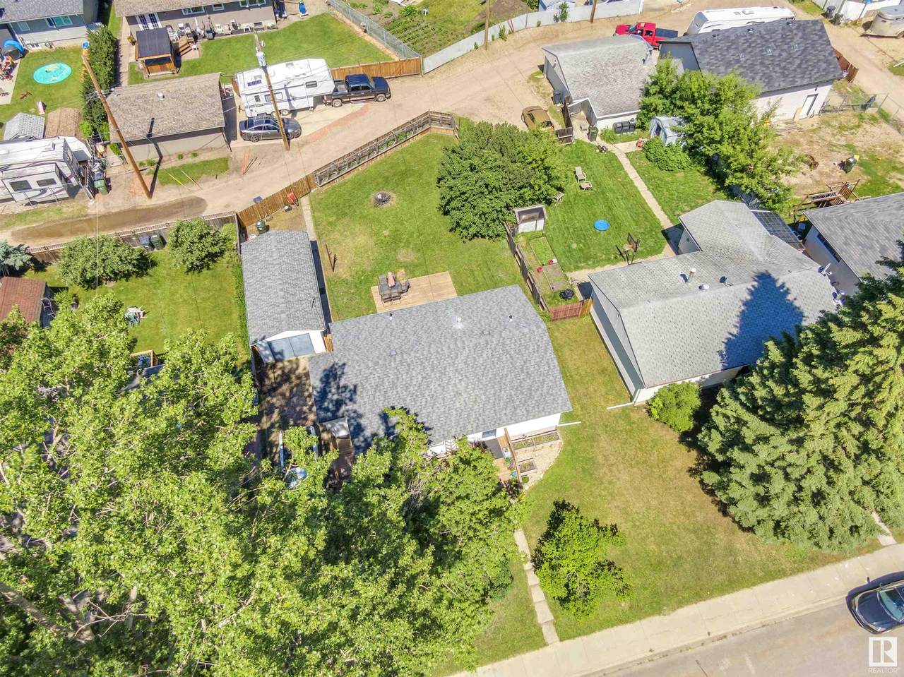 12 Columbia Avenue - Photo 1