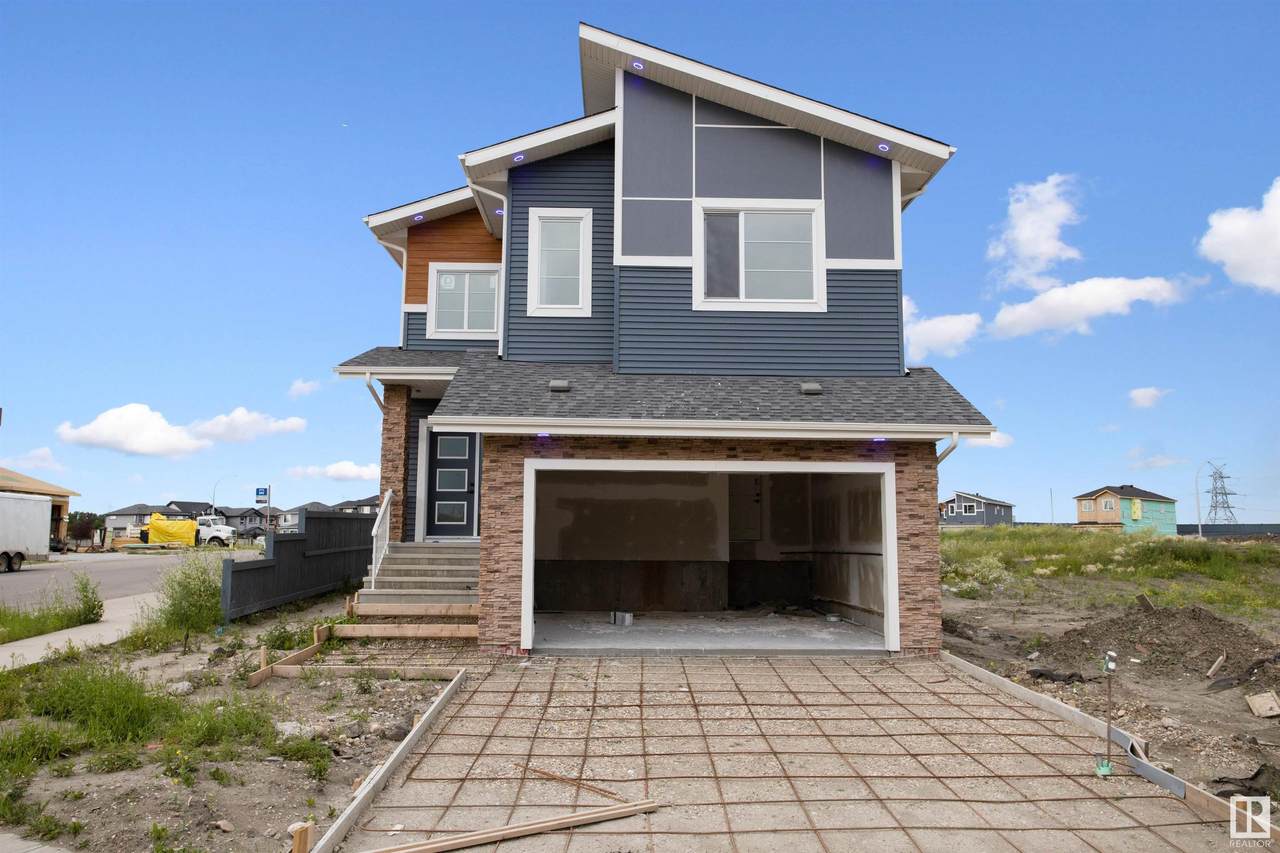 1124 150 Ave - Photo 1