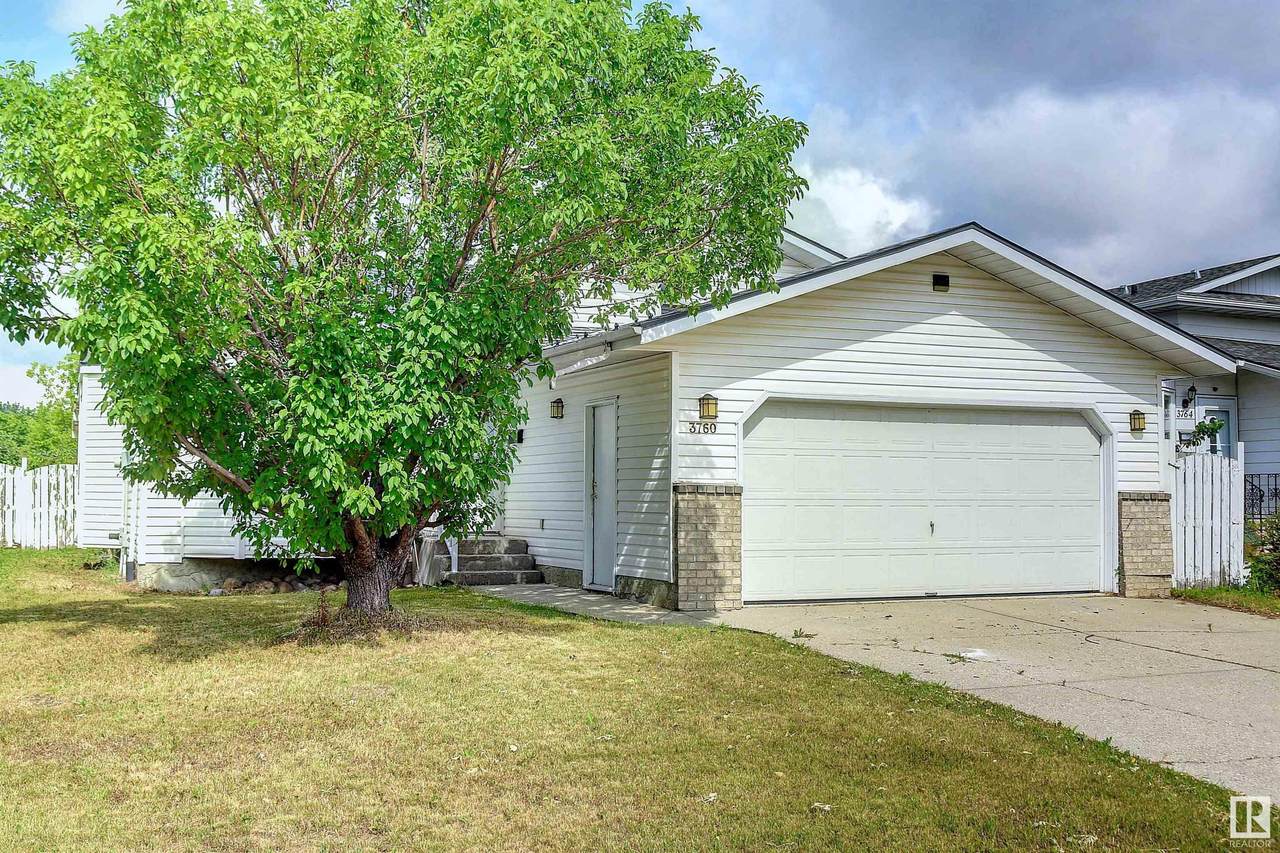 3760 48 Street - Photo 1
