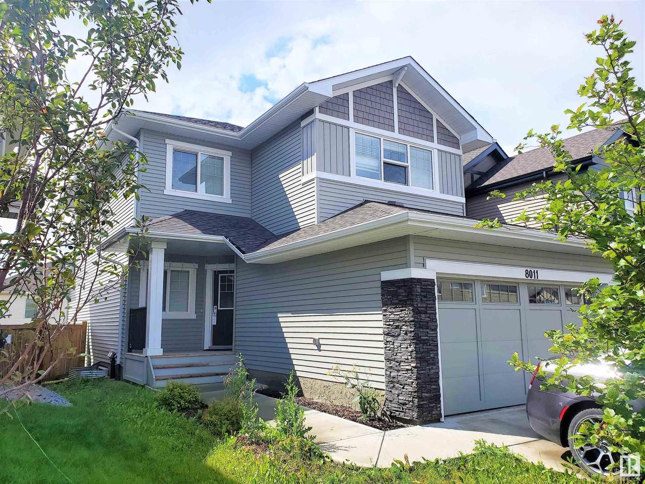 8011 Evans Crescent - Photo 1
