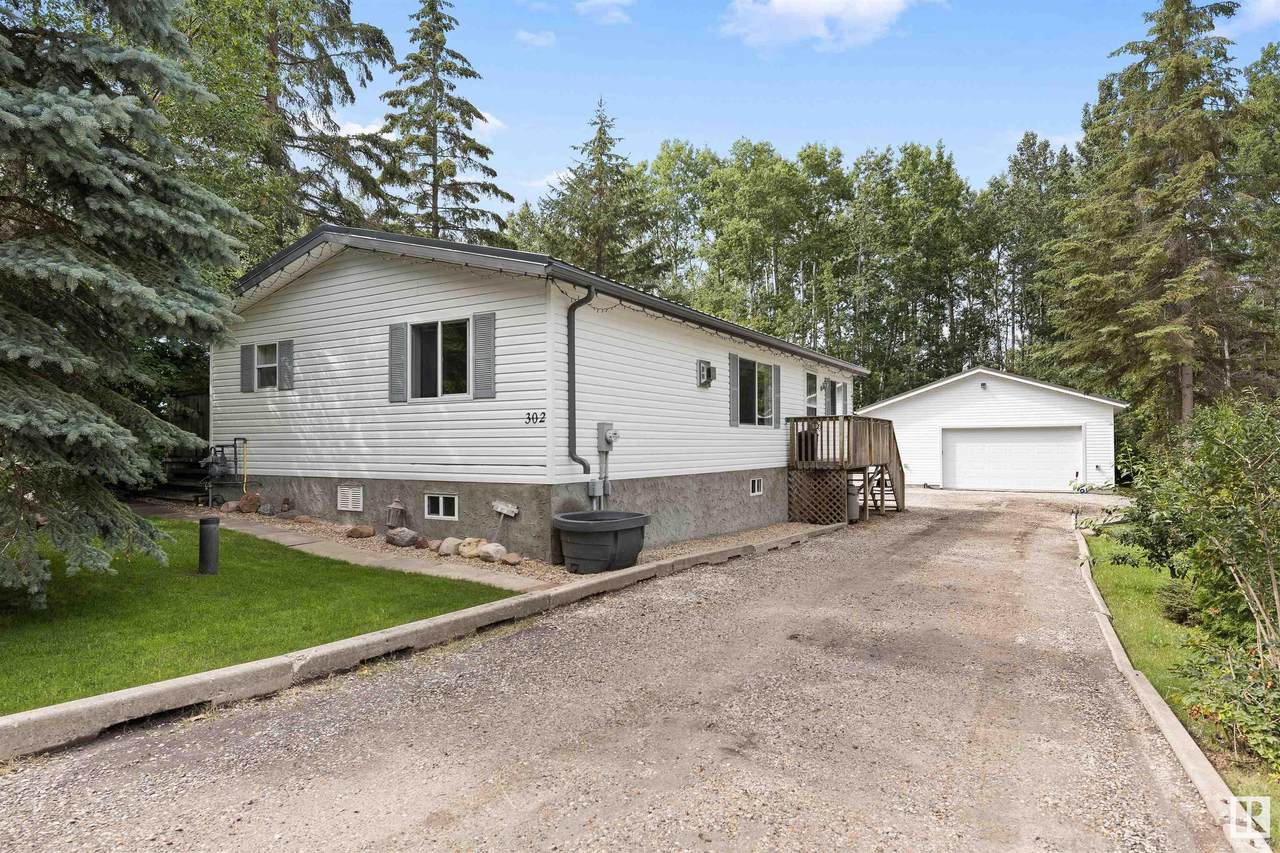 302 3 Street - Photo 1