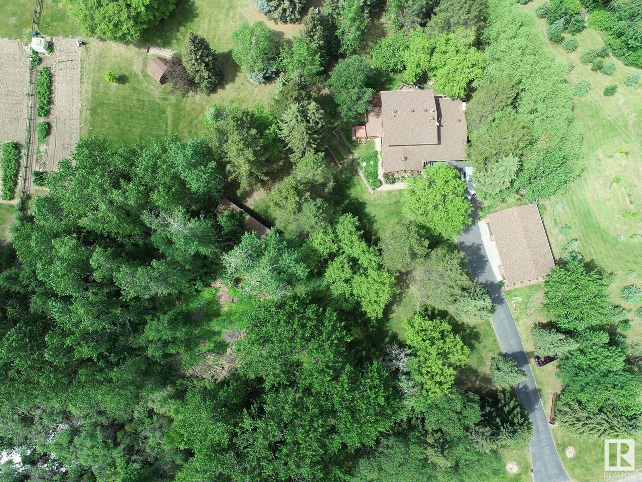 17 1017 TWP RD 540 - Photo 1