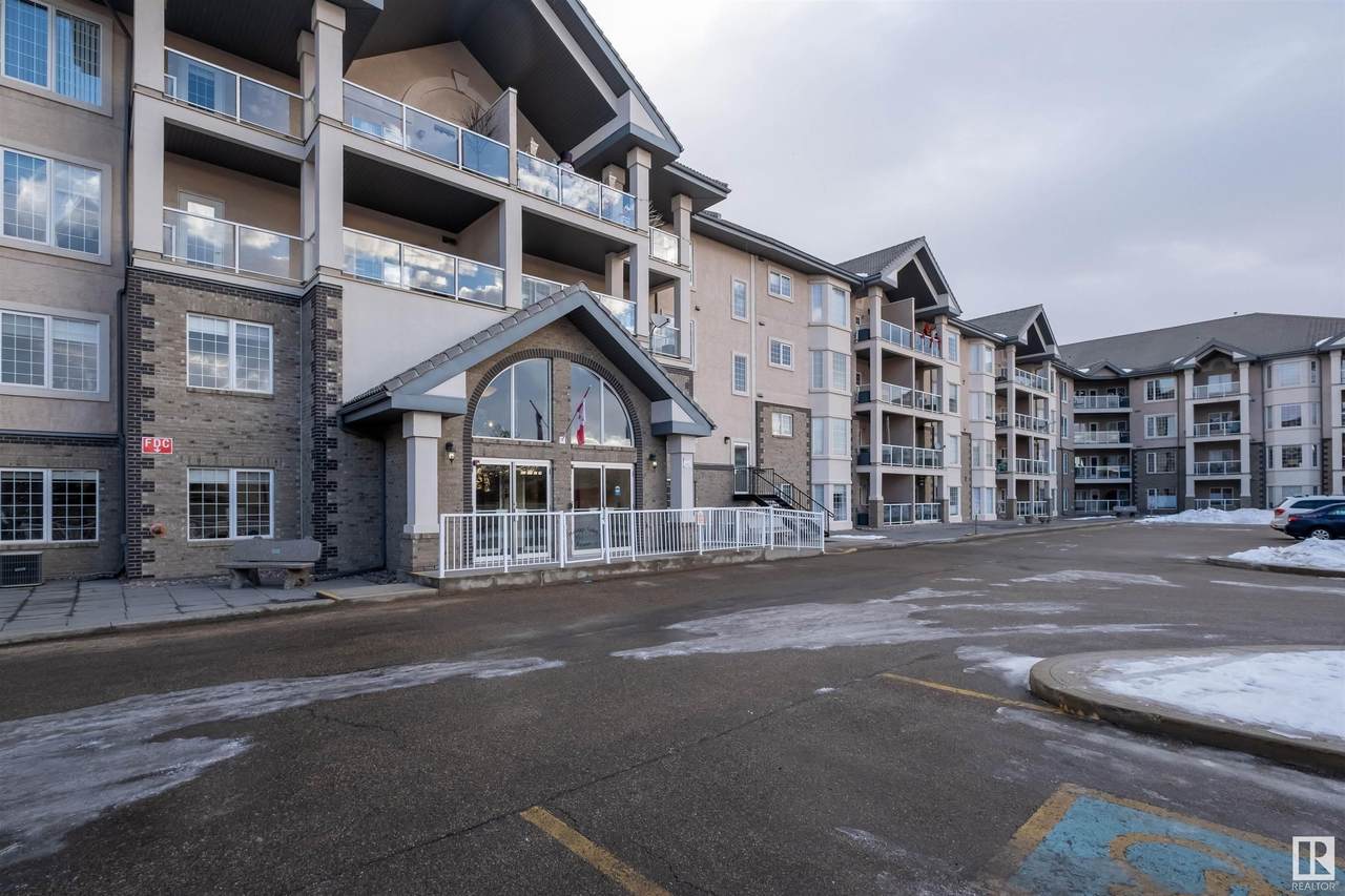 131 612 111 Street - Photo 1