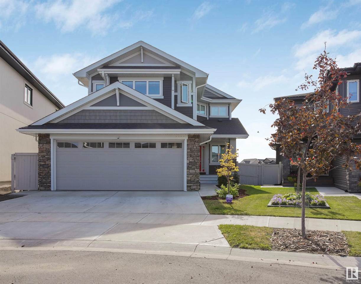 4234 Veterans Way - Photo 1