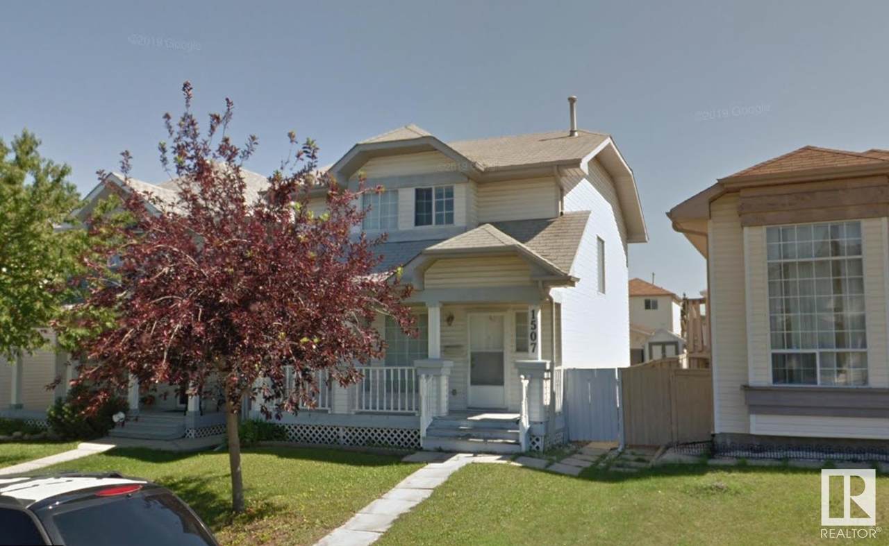 1507 Jarvis Crescent - Photo 1