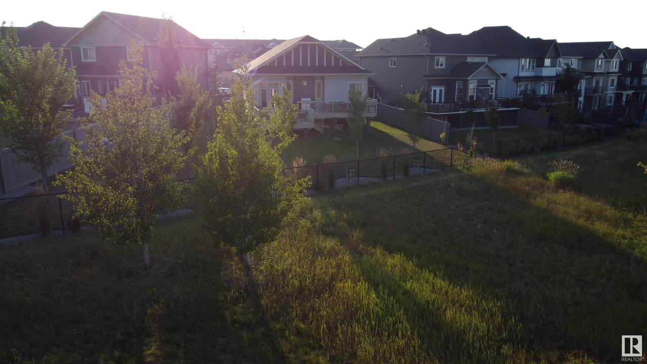 27 Altadena Point(E) - Photo 1