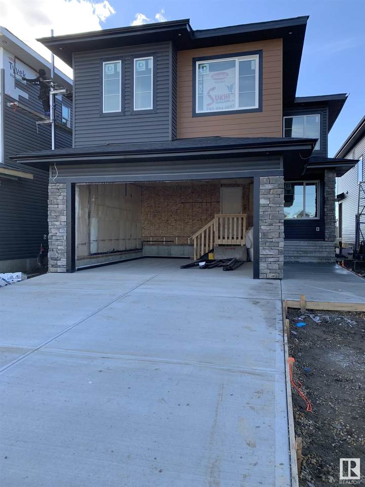 1752 18 Street - Photo 1