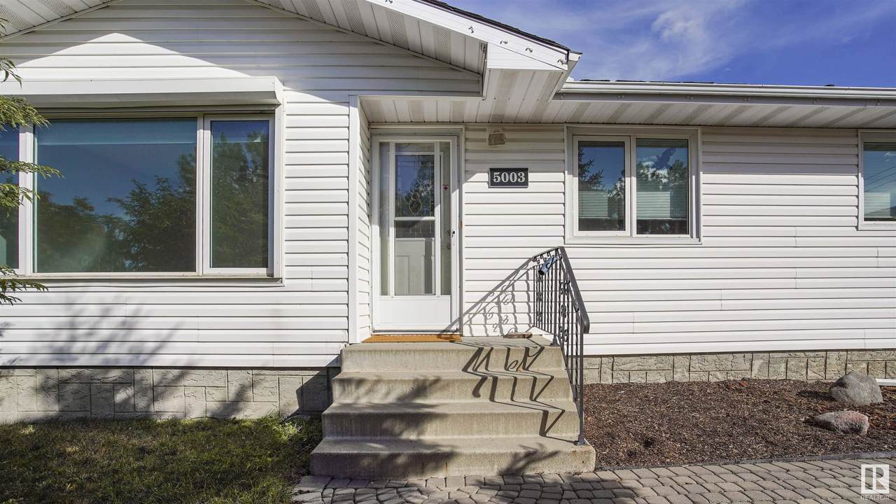 5003 49 Street - Photo 1