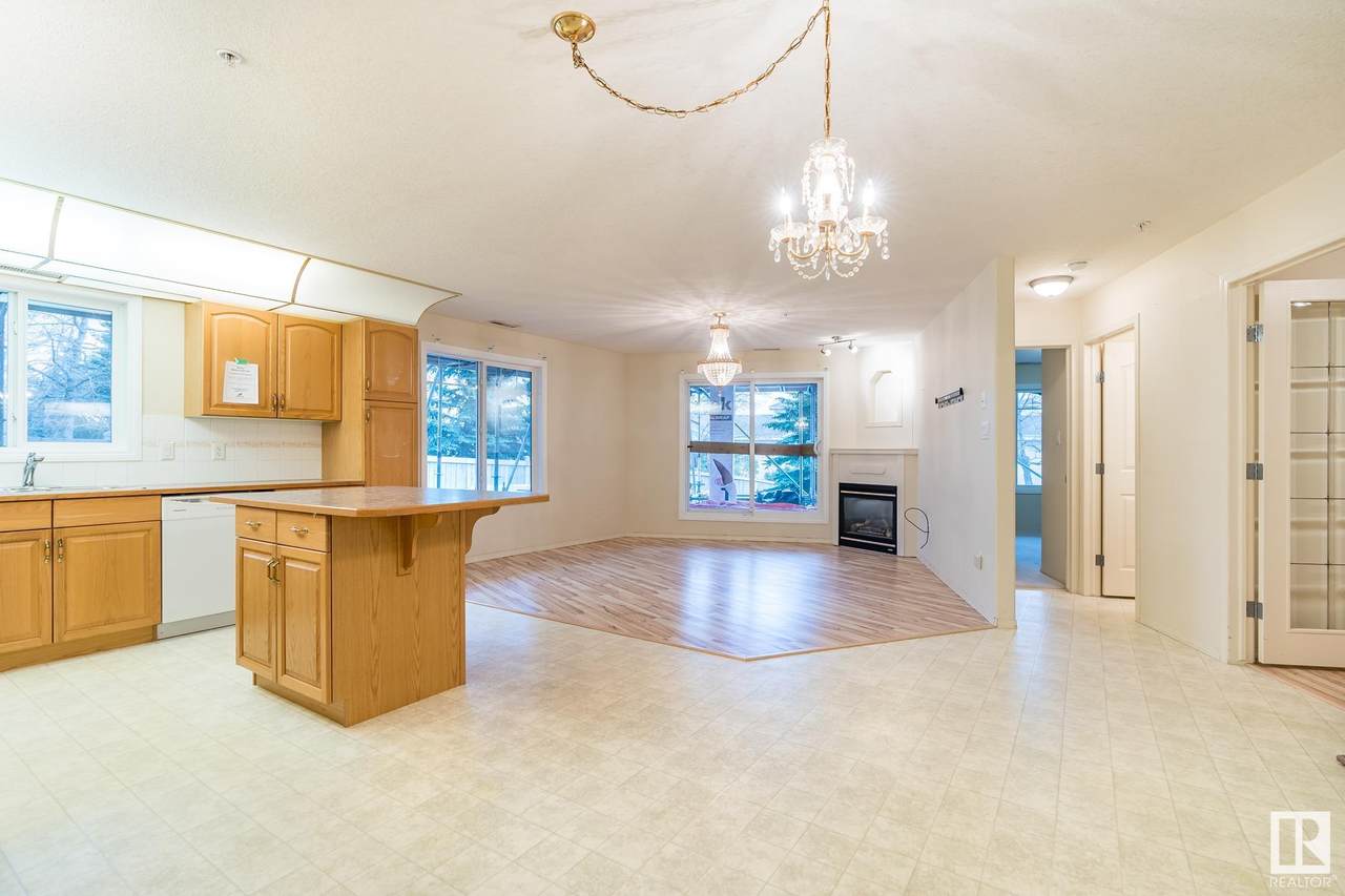 121 78A Mckenney Avenue - Photo 1