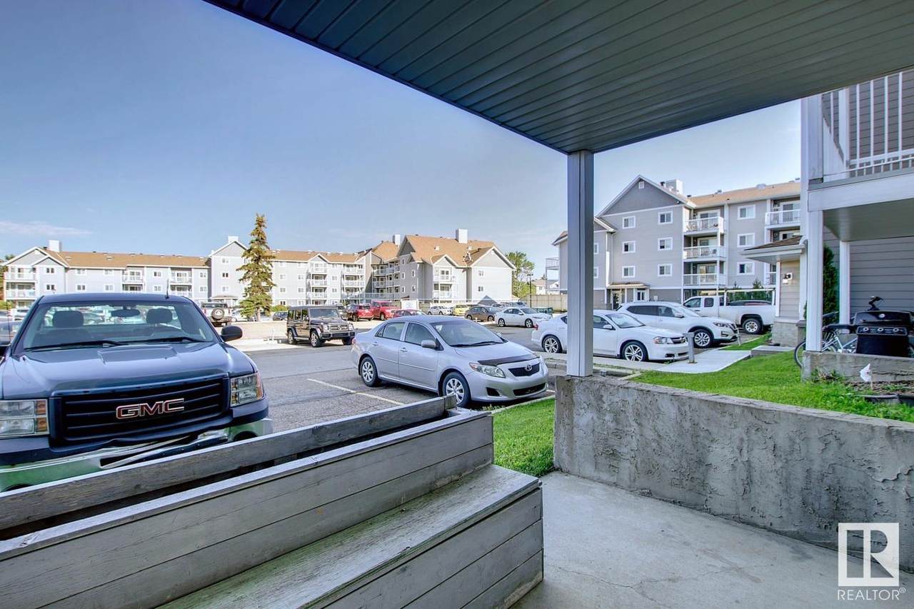117 5005 31 Avenue - Photo 1