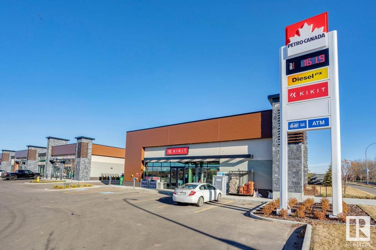 2779 182 ST SW - Photo 1