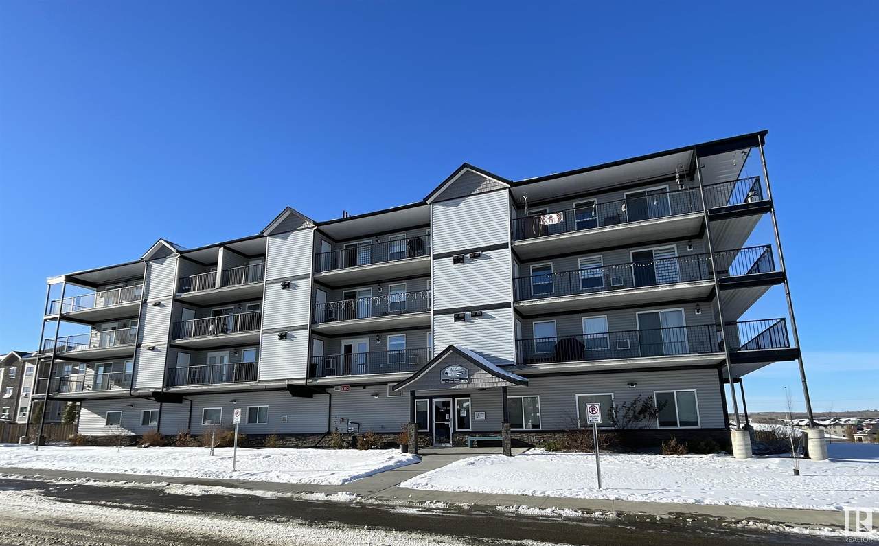 201 4002 47 Street - Photo 1